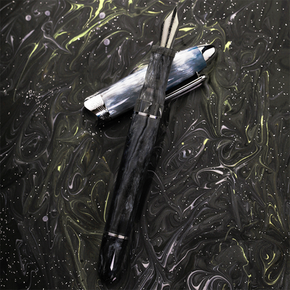 Nahvalur Horizon Aurora Fountain Pen
